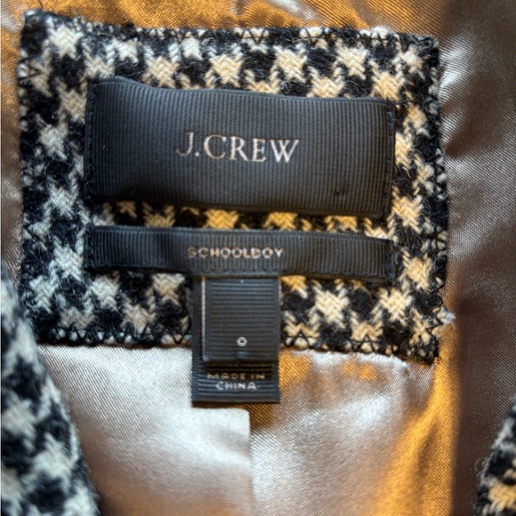 Darling Schoolboy 💯 % wool, houndstooth blazer in perfect condition! - Picture 8 of 8